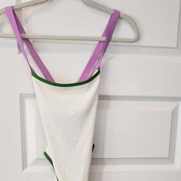 NWT:  l*space Ribbed Baewatch One Piece Swimsuit  Size Small - Picture 4 of 6
